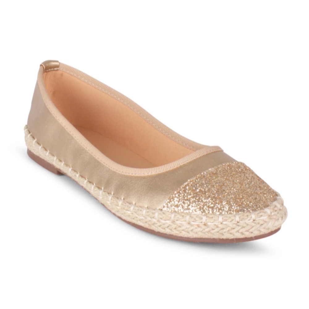 WANTED Women's Size 8M ZEAL Gold Metallic Glitter Trim Espadrille Flats MSRP $40